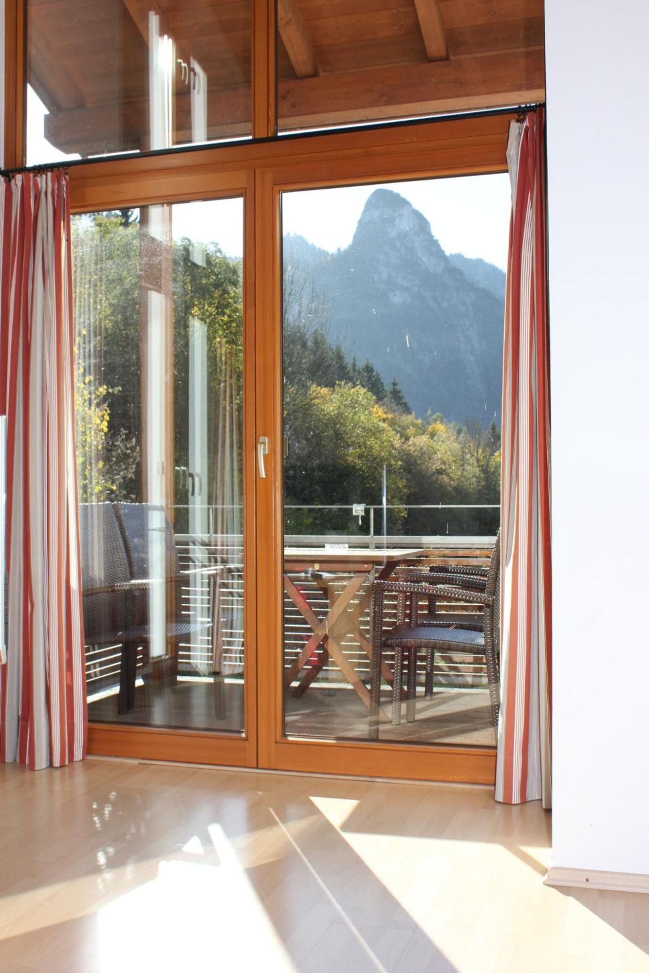 Ferienwohnungen Almrausch Oberammergau Exterior photo